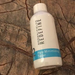 Rodan and Fields Redefine Pore Minimizing Toner